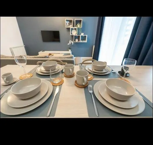 Lotus - 43 Apartment