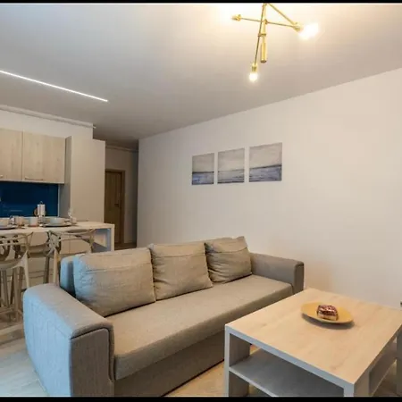 Lotus - 43 Apartment